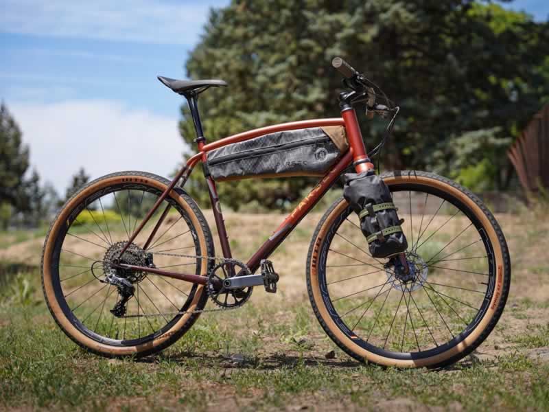 Old Man Mountain Axle Pack for any fork