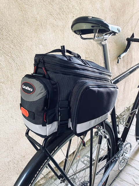 Carradice Super Carradura encima del transportin