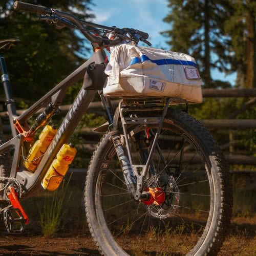 Old Man Mountain Divide Fat rack for panniers on fat bikes