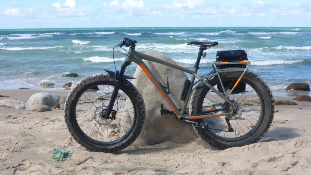 Felt DD Fatbike with a Sherpa Phat rack