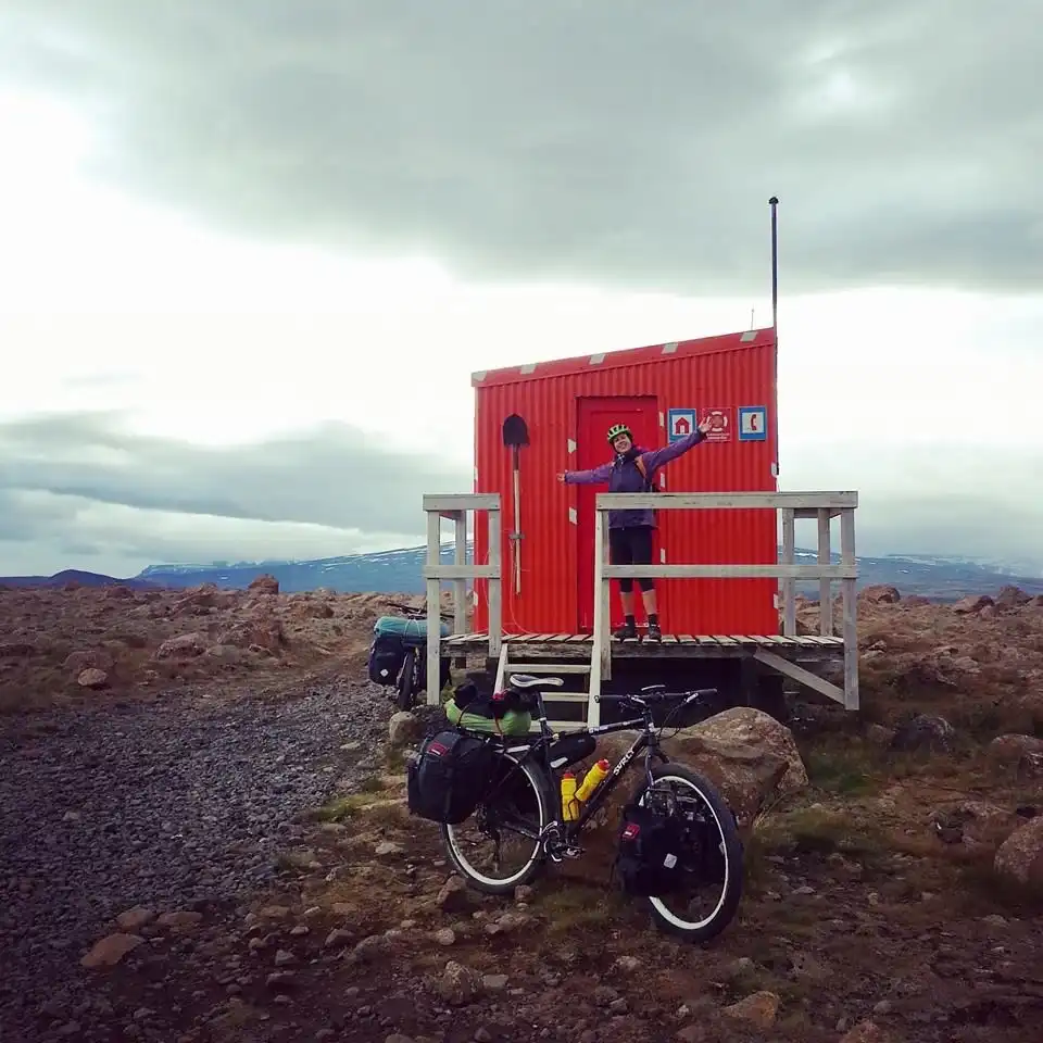 Sergio & Amelia crossing Iceland with Old Man Mountain and Carradice