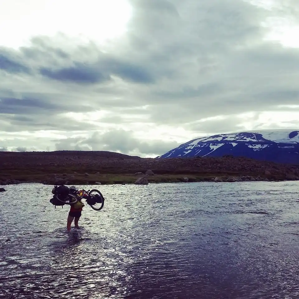 Sergio & Amelia crossing Iceland with Old Man Mountain and Carradice